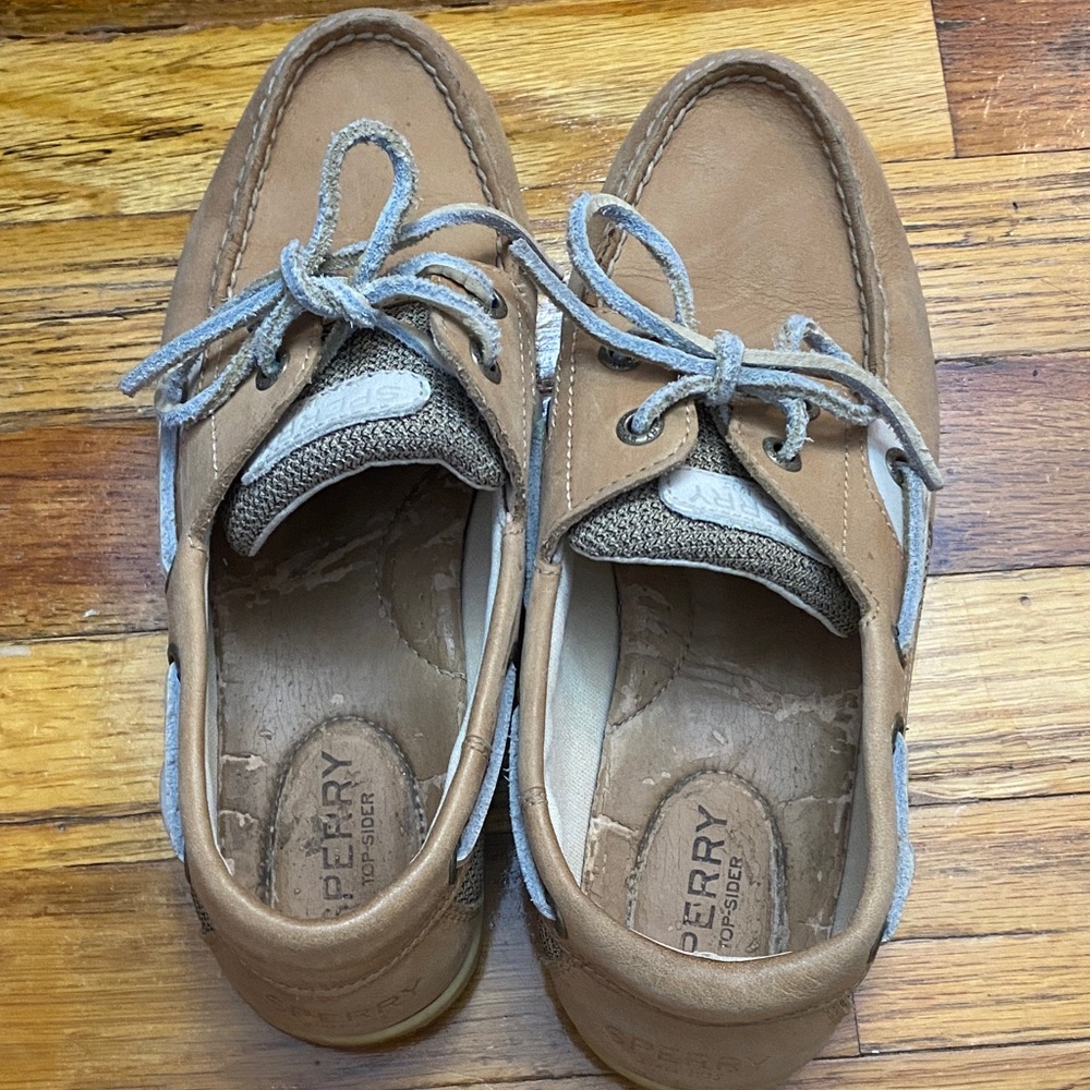 Sperry women Tan Boat Shoes